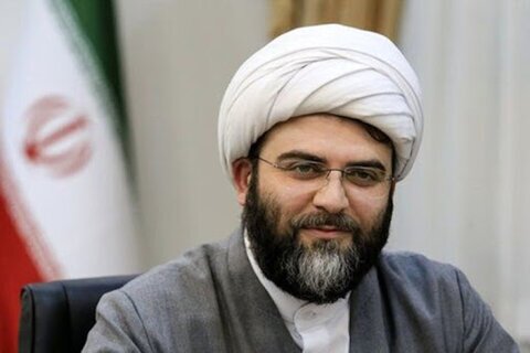 جهاد تبیین از مسیر پول نمی&zwnj;گذرد