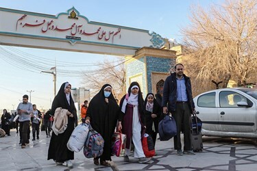 آغاز  آیین بزرگترین اعتکاف جوانان کشور در شیراز آغاز  آیین بزرگترین اعتکاف جوانان کشور در شیراز