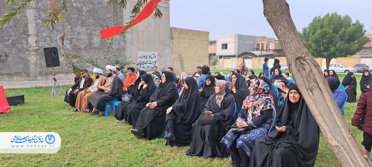 نمایشگاه «دستان هنرمند مادر» در شوش افتتاح شد نمایشگاه «دستان هنرمند مادر» در شوش افتتاح شد