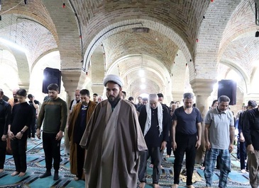 حضور پرشور جوانان در اعتکاف دهه آخر رمضان همدان