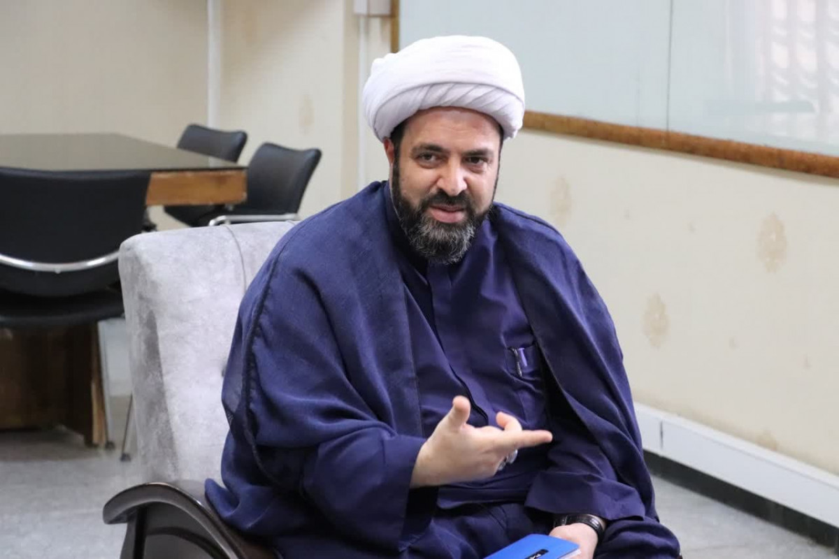 نشست حجت الاسلام مهدی روحی معاون فرهنگی اداره کل تبلیغات اسلامی همدان با مدیران ادارات تابعه