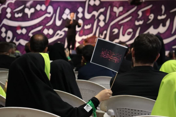 اجتماع دختران حسینی برگزار شد