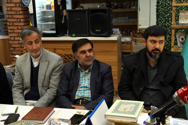 نشست صمیمی سرپرست اداره کل تبلیغات اسلامی همدان با اصحاب رسانه