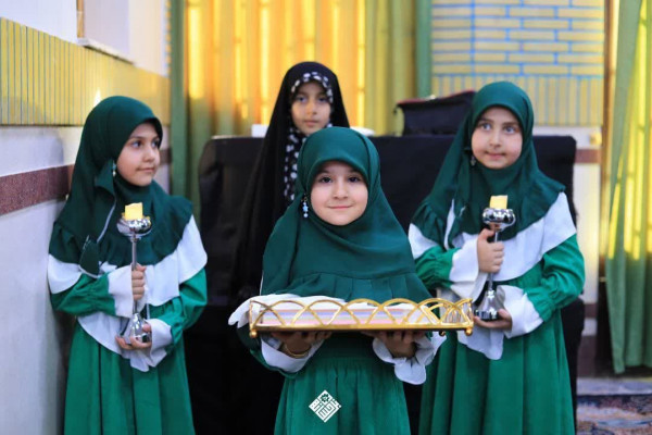 اجتماع دختران حسینی برگزار شد