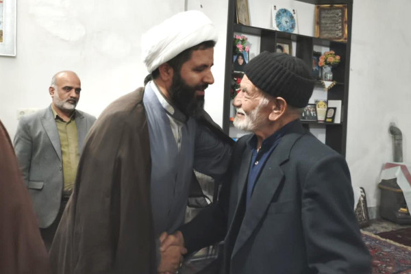 تکریم خانواده شهید محمدحسن نوفرستی؛ شهیدی که از تیزهوشان راهی حوزه شد