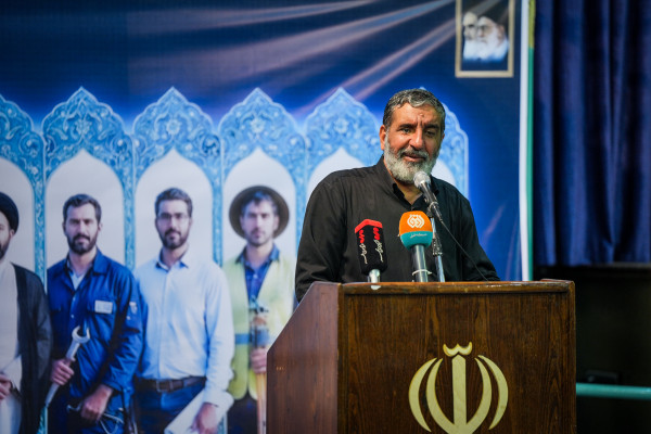 مراسم تجدید بیعت جهادگران با رهبر انقلاب برگزار شد