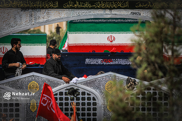 مراسم باشکوه تشییع پیکر رهبر شهید انقلاب اسلامی برگزار شد