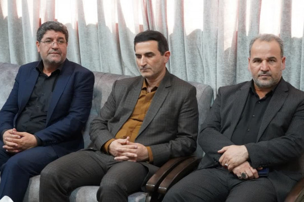 نشست صمیمی مدیرکل صدا و سیمای استان با مدیرکل اداره تبلیغات اسلامی همدان