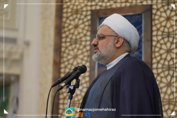 مدیرکل تبلیغات اسلامی فارس خون‌خواهی قائد شهید از منظر قرآن کریم را تشریح کرد